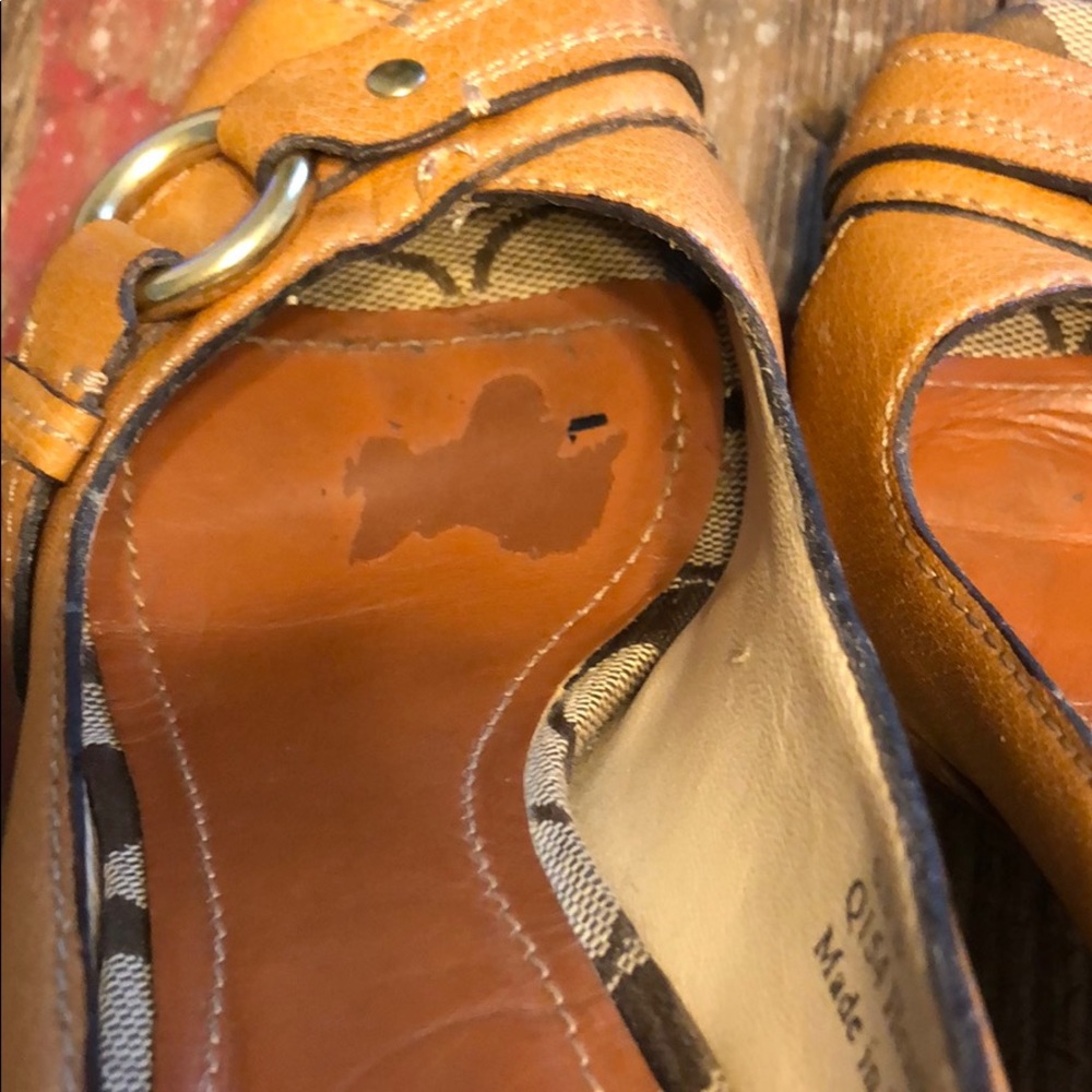 Coach Heels - Picture 9 of 14